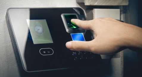 control acceso y de tarjeta cali